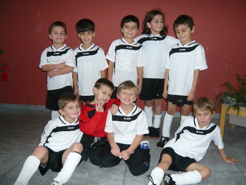 Zweiter Platz der G-Jugend beim Weihnachtsturnier